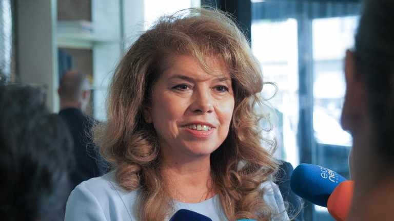 Йотова: Няма противоречия във външната ни политика по отношение на Украйна