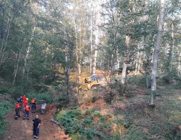 Eкип на Асарел предотврати горски пожар под хижа Сакарджа