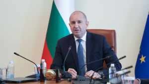 Радев след атаката в Черно море призова за „хладнокръвие, не истерия“, България купува още 5 зенитно-ракетни комплекса
