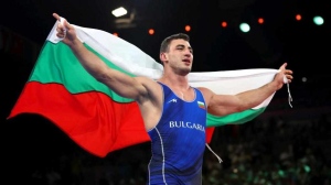 Златен Семен Новиков: България отново има световен шампион в борбата